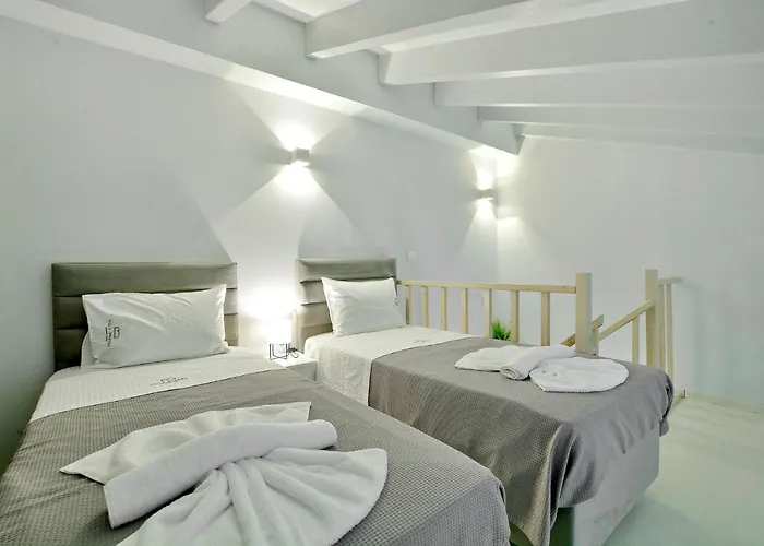 Villa Ventus Sleeps 7 With Parking *