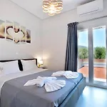 Ventus Sleeps 7 With Parking * Episkopiana (Corfu)