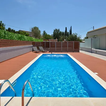 Ventus Sleeps 7 With Parking * Episkopiana (Corfu)
